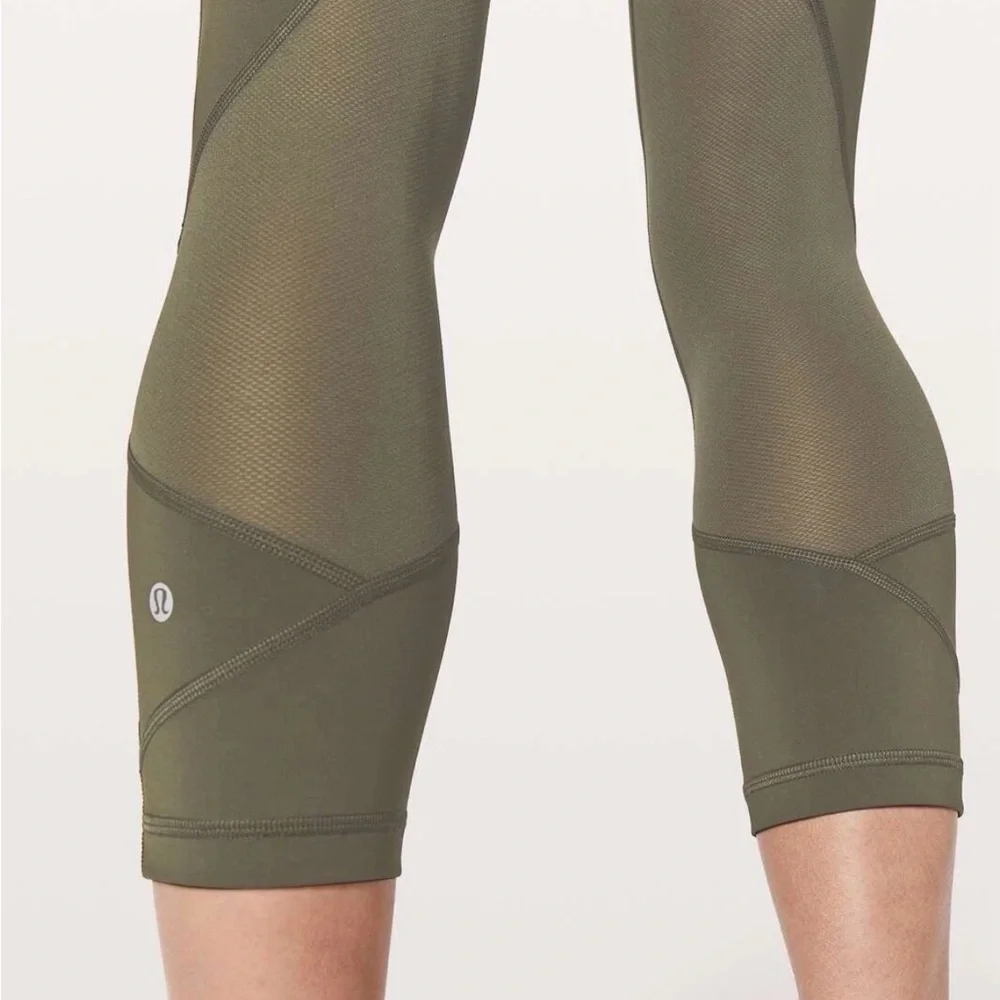 Lululemon pace rival cropped leggings size 4